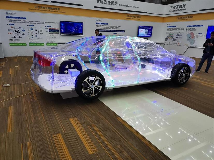 横峰县透明车模型